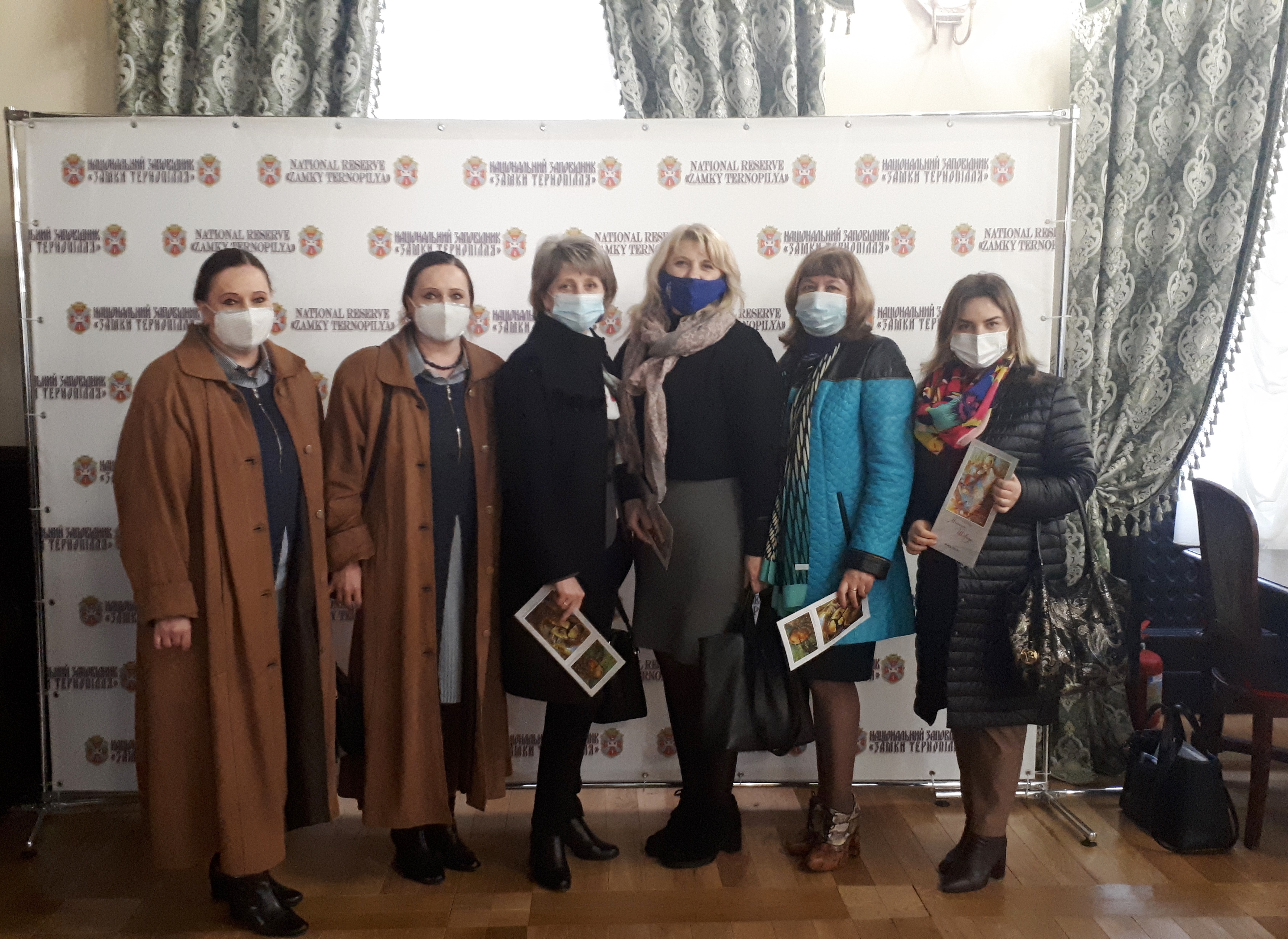 Учасники круглого столу